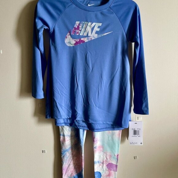 Nike Girls’ 2-Piece Dri-FIT Set - Picture 9 of 10